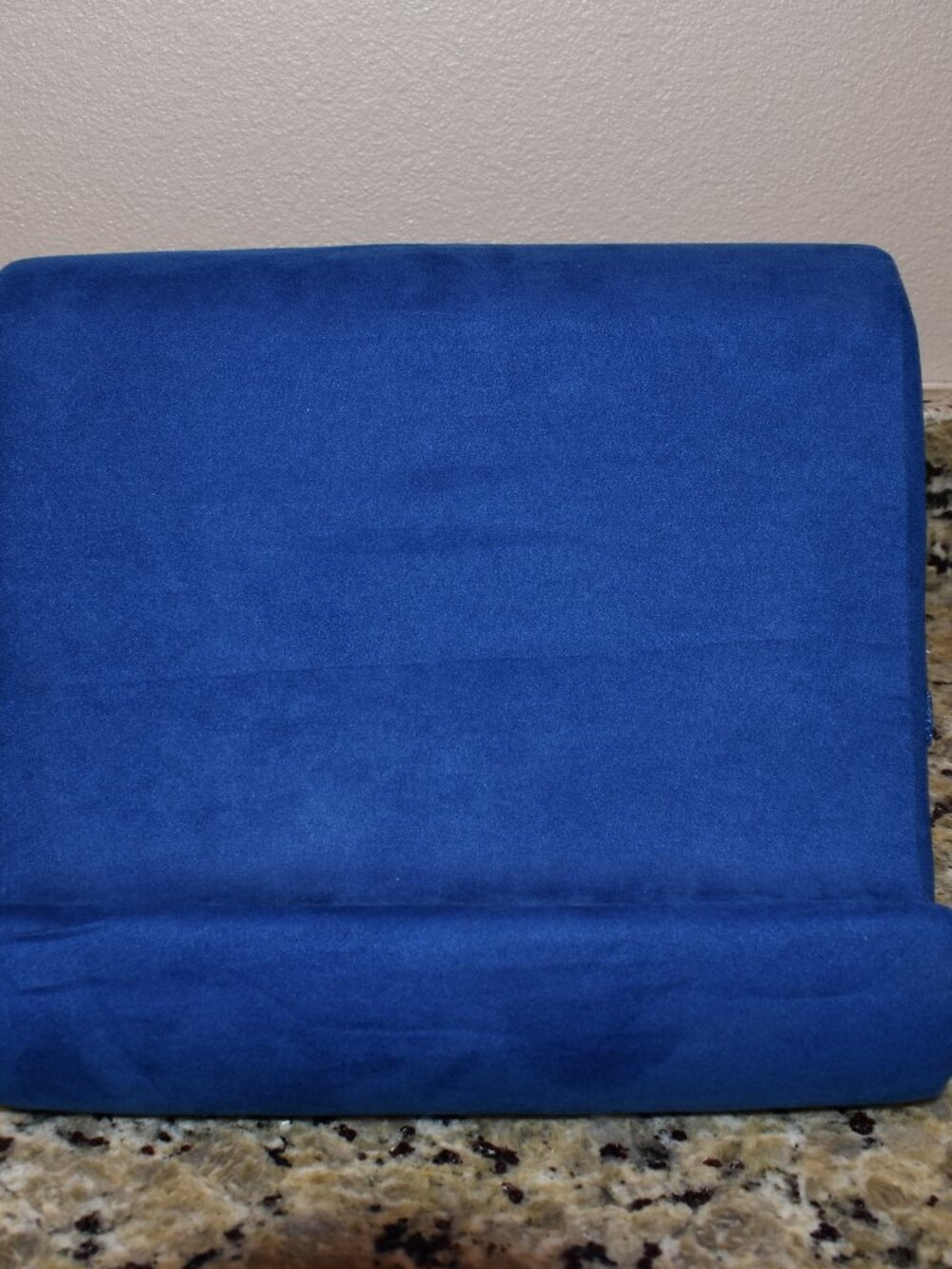Ontel Pillow Pad Ultra Multi-Angle Soft Tablet Stand, Blue